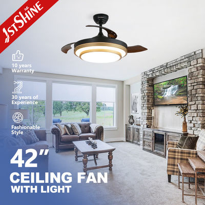 comprar Ventilador de teto retrátil decorativo de ouro com motor de corrente contínua e serviço de soluções de iluminação Fabricação em linha