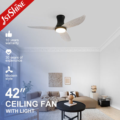 comprar 42 polegadas/OEM 3 cores Dimmable ventilador de teto com plástico de madeira Grain Design e teto baixo Fabricação em linha