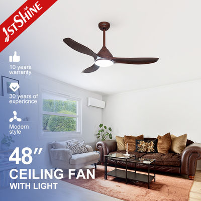 comprar Ventilador de tecto LED de plástico de 48 polegadas 220V 50HZ com lâminas de grãos de madeira Fabricação em linha
