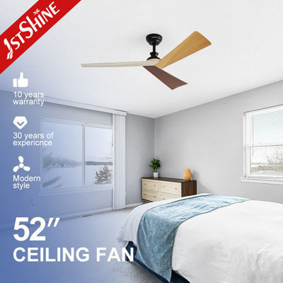 Ventilador de teto decorativo simples com lâminas de 3 cores e motor de corrente contínua de economia de energia