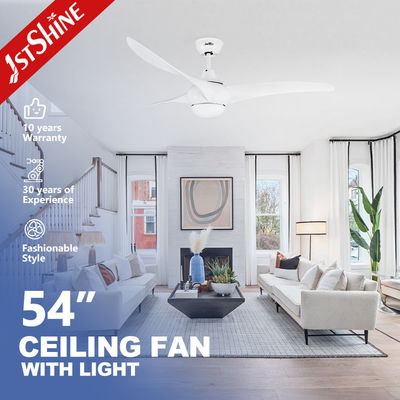 Bom preço Ventilador de teto branco de 52 polegadas com economia de energia, luz LED 3CLR e 3 pás de plástico ABS on-line
