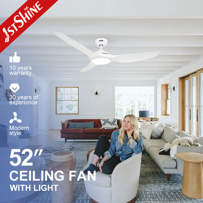 Ventilador de teto de 52 polegadas com motor DC de alta velocidade Luz LED opcional Ideal para uso residencial e comercial